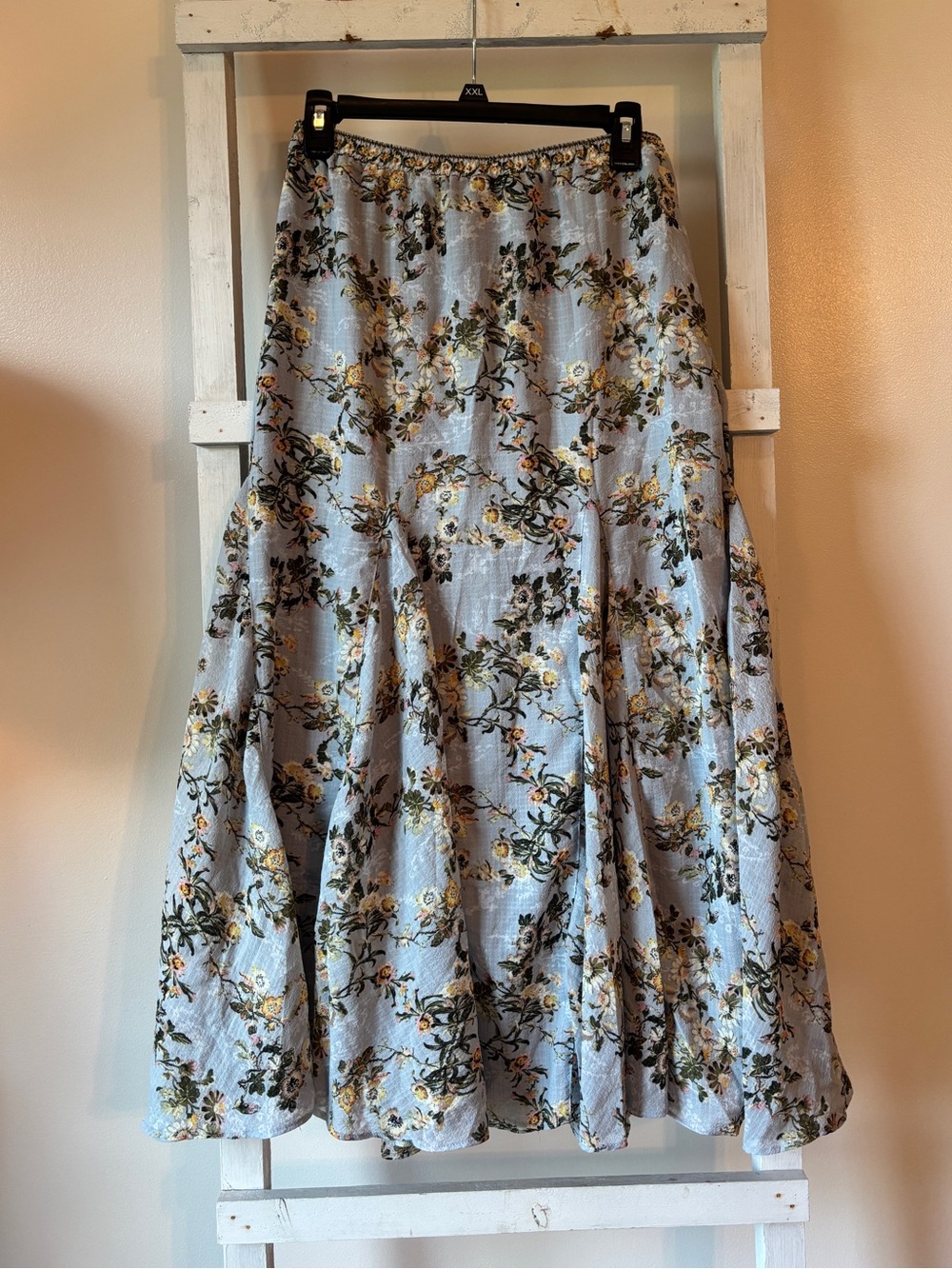 NWT Max Studio Light Blue Floral Midi Skirt